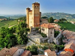 Gita di apertura Stagione Sci di Fondo 23/24 - Visita ad Alba e pranzo - Sabato 21 ottobre