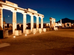 Visita Guidata: Una notte  a Pompei...sabato 28 Settembre ore 20:00