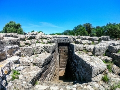 Visita guidata Villaggio Archeologico Santa Vittoria Serri e pranzo 15 dicembre 2024