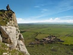 Nel cuore del Geoparco Unesco: natura, storie e silenzi