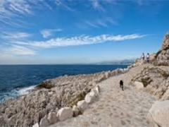 Trekking Cap Ferrat - Sabato 25 ottobre 2025 - MAX 40 PERSONE