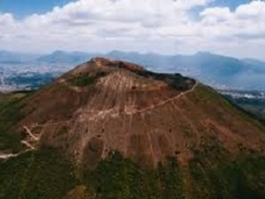 Trekking:"IL FIUME DI LAVA E LE LEGGENDE DEL VESUVIO" Sabato 25 Ottobre 2025 ore 10:00
