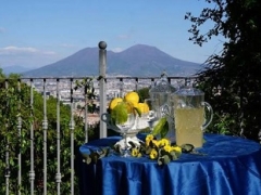 Cena e Live show 80/90 con Trio Musical a Villa Doria Venerdi 06 Novembre 2026 ore 20:00